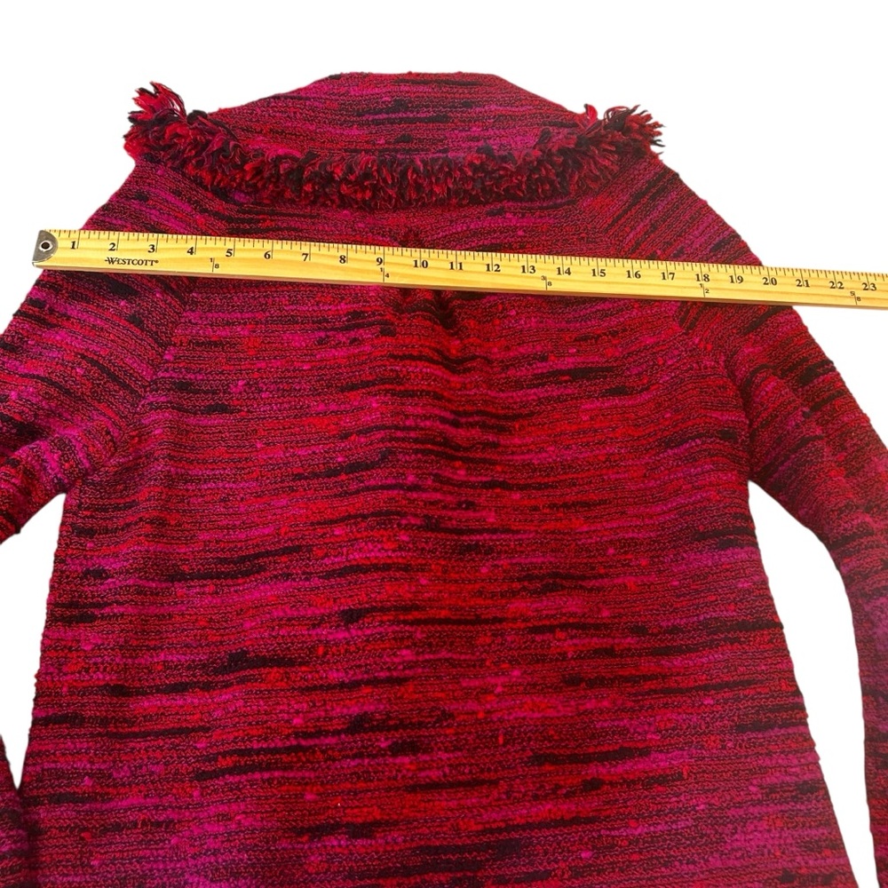 St. John red pink black tweed fringe frayed collar long jacket women’s size 6 - Picture 10 of 16